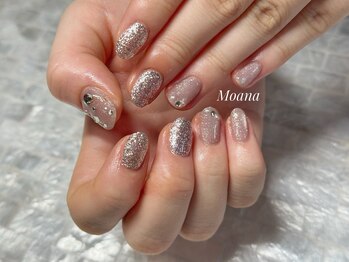 ビジューネイル