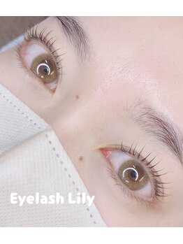 アイラッシュリリィ(Eyelash Lily)/パリジェンヌ／eyelashlily