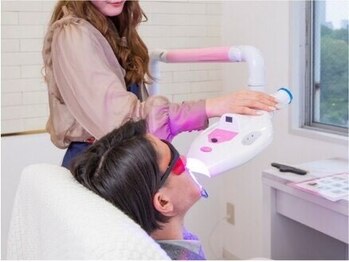 エクシアホワイトニング 代々木店の写真/メンズ垢抜け★セルフホワイトニングで好印象&清潔感UP!集中ケアからメンテナンスまで◎お得なお試し￥1980