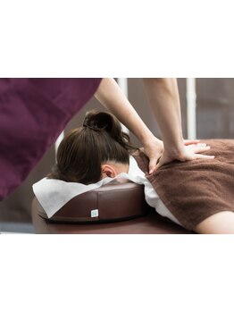 首・肩のつらさを改善したい