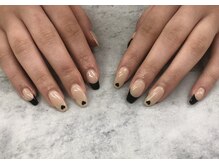 ケーエヌ(KN)/ハート×黒ネイル