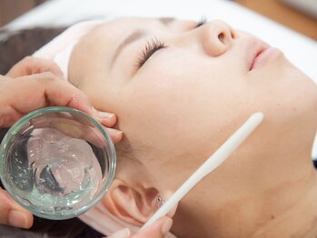 ラブ アンド ピース(Love&Peace)の写真/【医師監修】結果重視サロン♪希少なエクソソーム×神経系×脂肪系幹細胞培養液×メソポレ＝特別な綺麗肌