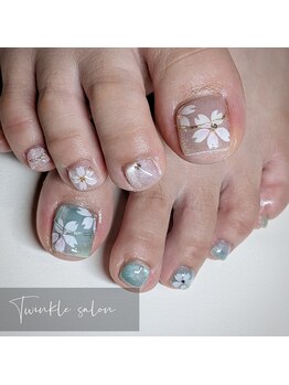 ティンクル サロン(Twinkle salon)/左右別カラー×桜ネイル