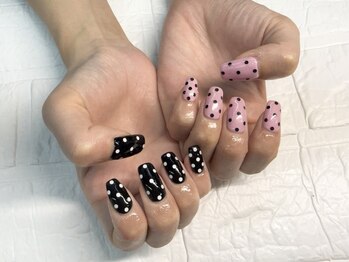 ネイルベースキュウロク(NAILBASE96)/アシメドットネイル