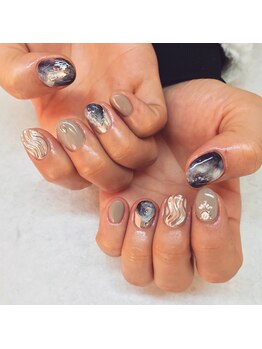 ヴァリエ(VARIE)/