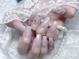 イニシャルネイル8500円