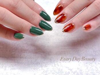 左右カラー違いデザイン