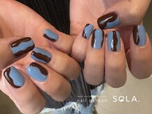 ソラ(SOLA.)/【水色×茶色】個性派デザイン