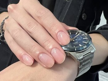 ヴィプラス(VIPLUZ)の写真/【指先まで抜かりなくケアする男性が急増中！】好印象な清潔感～ファッションを格上げするデザインまで♪