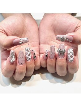 モンシャブラン(Mon Chat Blanc)/お客様ネイル