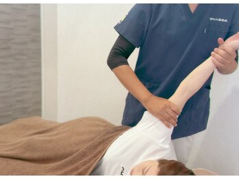 ゆたか整骨院 日赤通り院/上半身ストレッチ♪