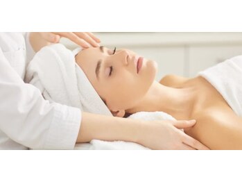 アムプラス(AM+)/ドライヘッドスパ&デコルテ