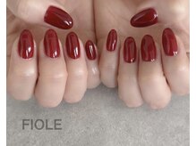 フィオル(FIOLE)/迷ったら赤ワンカラー♪