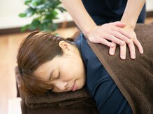 ちばみなとカイロプラクティックの雰囲気（施術者全員WHO国際基準ライセンスを保有しています！）