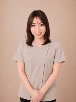 月の深眠/美容専門学校卒業スタッフ