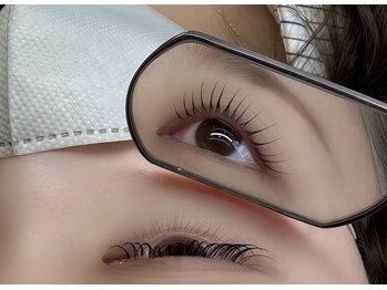 アイスタイルビビッド 元住吉店(EYE STYLE VIVID)の写真/人気No.1【束感まつ毛パーマ+眉毛Wax+間引きカット】¥11000→¥8480