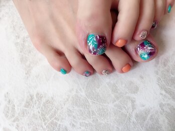 ハイブネイル(Hive nail)/フットネイル夏