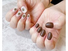 ネイルサロン ティフィン(tiffin)/～アシメマットネイル～