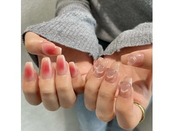 ぷっくりハートネイル