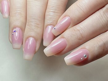 ネイルズガーデン(NAILS GARDEN)の写真/ジェルが長期間できない方や爪を痛めたくない方に♪剥がせるジェルで上品で美しい指先を叶えます☆