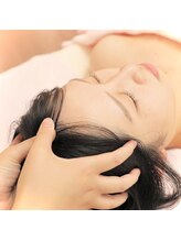 カジュアルエステ 爽やか 刈谷店/ヘッドマッサージ