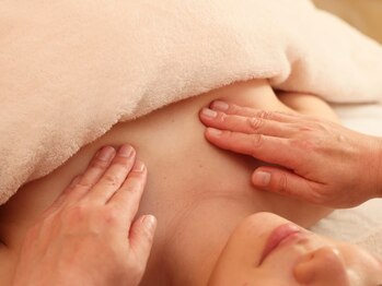 ブランカ(Blanca)の写真/【お悩み別初回13,200円～で美バスト体験】神業技術でのバストアップに自信あり◎リラクゼーション効果も＊