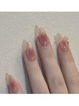 ワンホンチークネイル