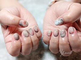 掛軸風九尾と彼岸花