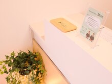 ミント(Mint)/ナチュラルな受付カウンター