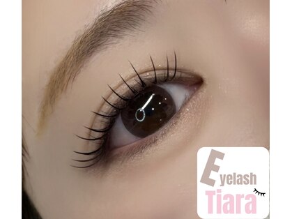 アイラッシュ ティアラ(Tiara)の写真
