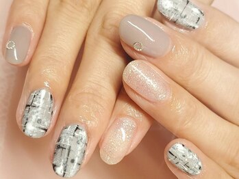 アロマプロデュース(Aroma DE Produce)の写真/【パラジェル・フィルイン対応◎】自爪のことを考えた丁寧な施術で指先を美しく彩ります♪モチの良さも抜群