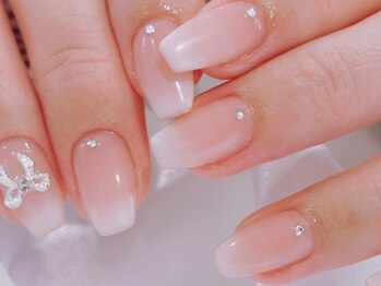 ベル 仙台店(Belle)の写真/職場や学校の規定で長さの出せない方も可愛いデザインを楽しめます♪爪の長さが短くても華やかなネイルに★