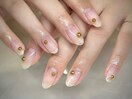 シンプルネイルにパーツ☆