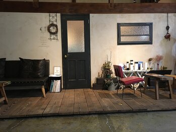 コルテシル(corte.cil)/ドアの向こうがエクステルーム♪