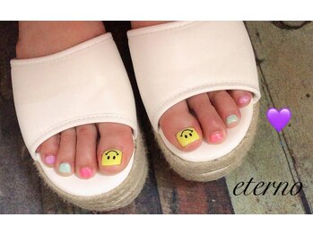 エテル(eterno)/にこちゃんフットネイル