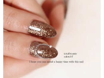 ビーティー(bT)/