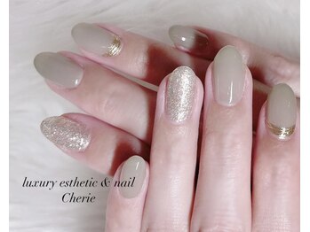 根元ミラーネイル