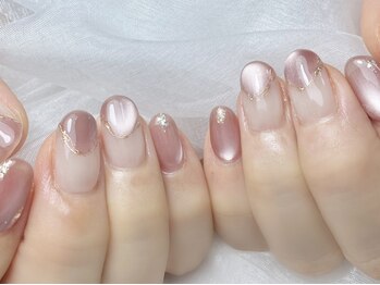 フユメイト(fuyumate)の写真/流行りの《うるうる・つやつやネイル》が得意★ちゅるんと目を引く、美しい＆かわいいネイルを♪