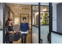 ルシーダ 新宿(lucida shinjuku)/笑顔でお出迎えします