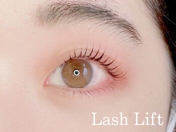 美容室カラフル/ラッシュリフト