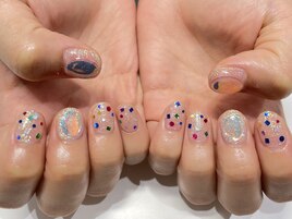 うるうるグリッターネイル☆