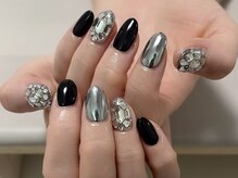 ジュンネイル(Jun Nail)/持ち込みストーン埋め尽くし