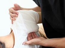 放出整体コアボディケア【肩甲骨はがし/首,肩こり/ヘッドスパ/リンパマッサージ】