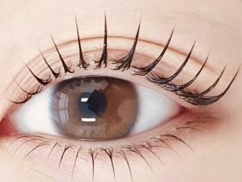 カレン(KAREN)の写真/【お目元のお悩みや理想に合わせたデザイン提案】一人ひとりに最適なデザインをご提案いたします。