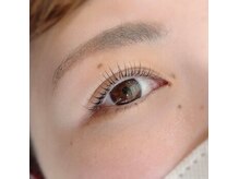 大人気のまつ毛パーマ＾＾根元からしっかり上げていきます♪