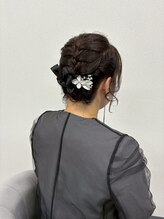 ミカヅキ 赤坂/編み込みアップヘアセット！