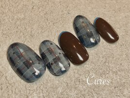 ブルー×ブラウンチェックネイル