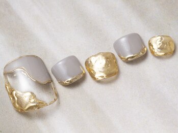 アイネイルズ 天神今泉店(I-nails)/【akane.e】うるぷく大人ネイル