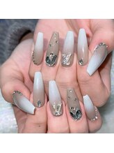 クイーンズビューティーサロン 新宿本店(Queen's beauty salon)/チップ長さ出しアートやり放題