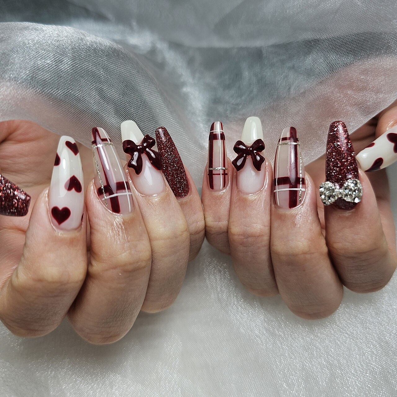 73))ネイルチップ ボルドー フレンチガーリー キラキラ クリスマスネイル 73))ネイルチップ ボルドー フレンチガーリー キラキラ